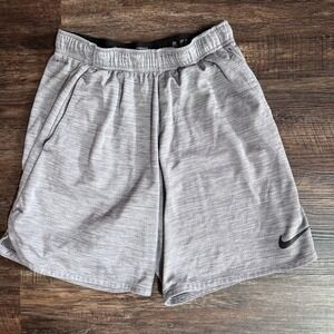 Nike Dri-FIT Gray Training Shorts Size M | Men's Athletic Gym Workout Shorts